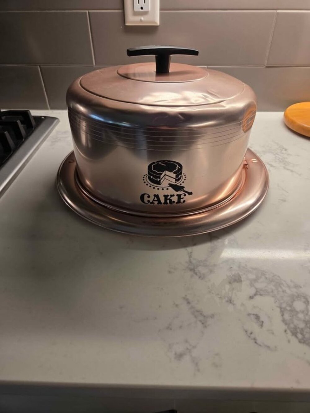 Vintage West Bend cake carrier